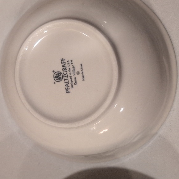 Pfaltzgraff "Snow Village" bowls euc - Picture 3 of 3